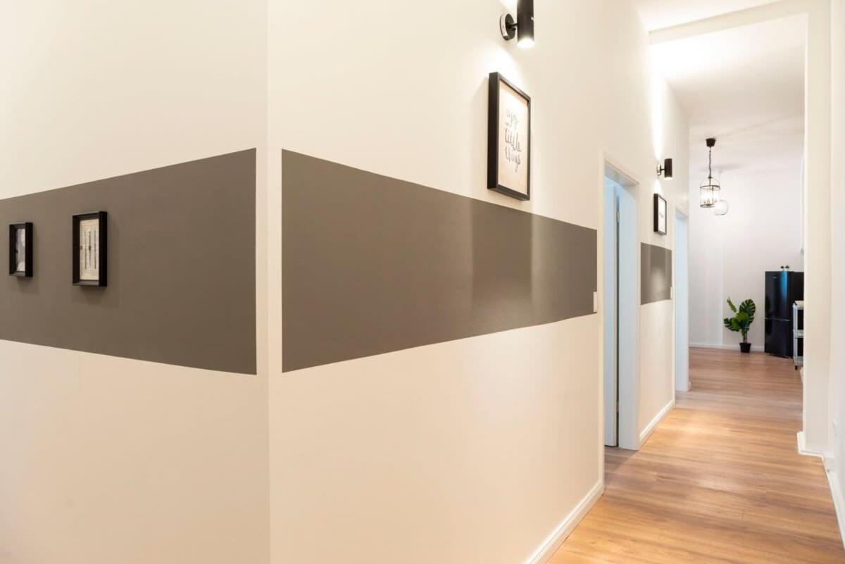 Modern 2 Bedroom Apartment In Berlin Schoeneberg Exteriör bild
